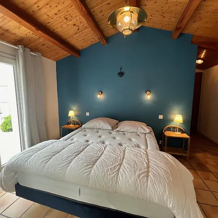Сasa de vacaciones Maison Spacieuse A Barbatre, Proche Plage, Pour 8 Personnes - Fr-1-823-40