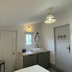 Casa vacanze Maison Spacieuse à Barbâtre, Proche Plage, Pour 8 Personnes - Fr-1-823-40